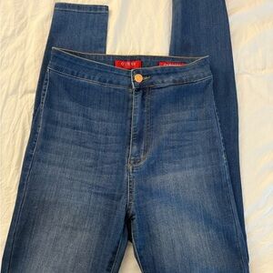GUESS Women's ultra high rise jeans 27